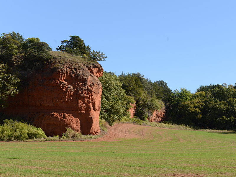 View of a rock formation.
